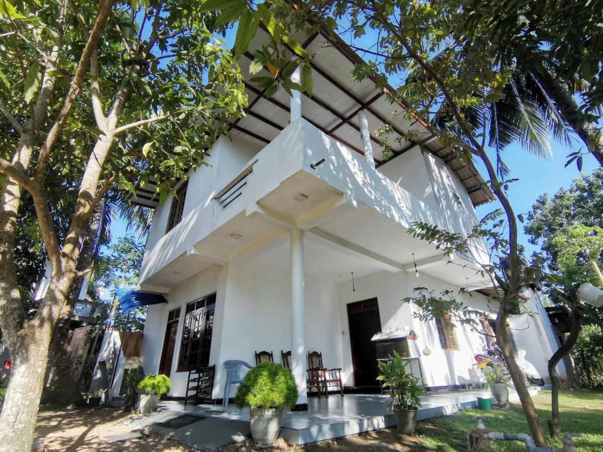 Apartamento Mango Shade Weligama Exterior foto